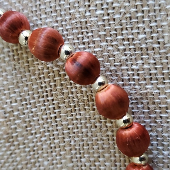 VINTAGE SILK BEADED 28 INCH NECKLACE RUST ORANGE NO CLASP Cloth Thread - Picture 2 of 2